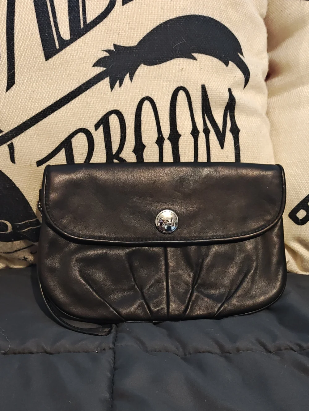 Authentic Coach Y2K Black Leather Clutch Pouch